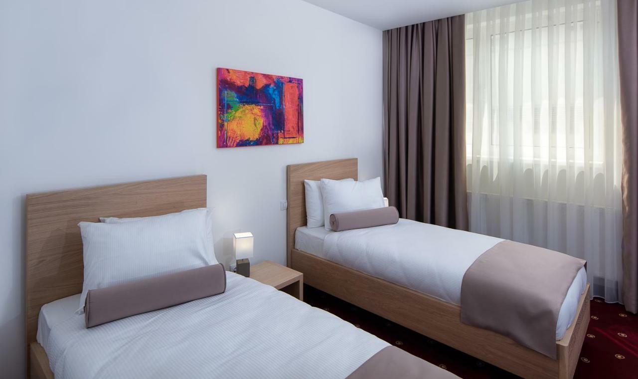 Mib - Hotel Most - Tuzla Ngoại thất bức ảnh